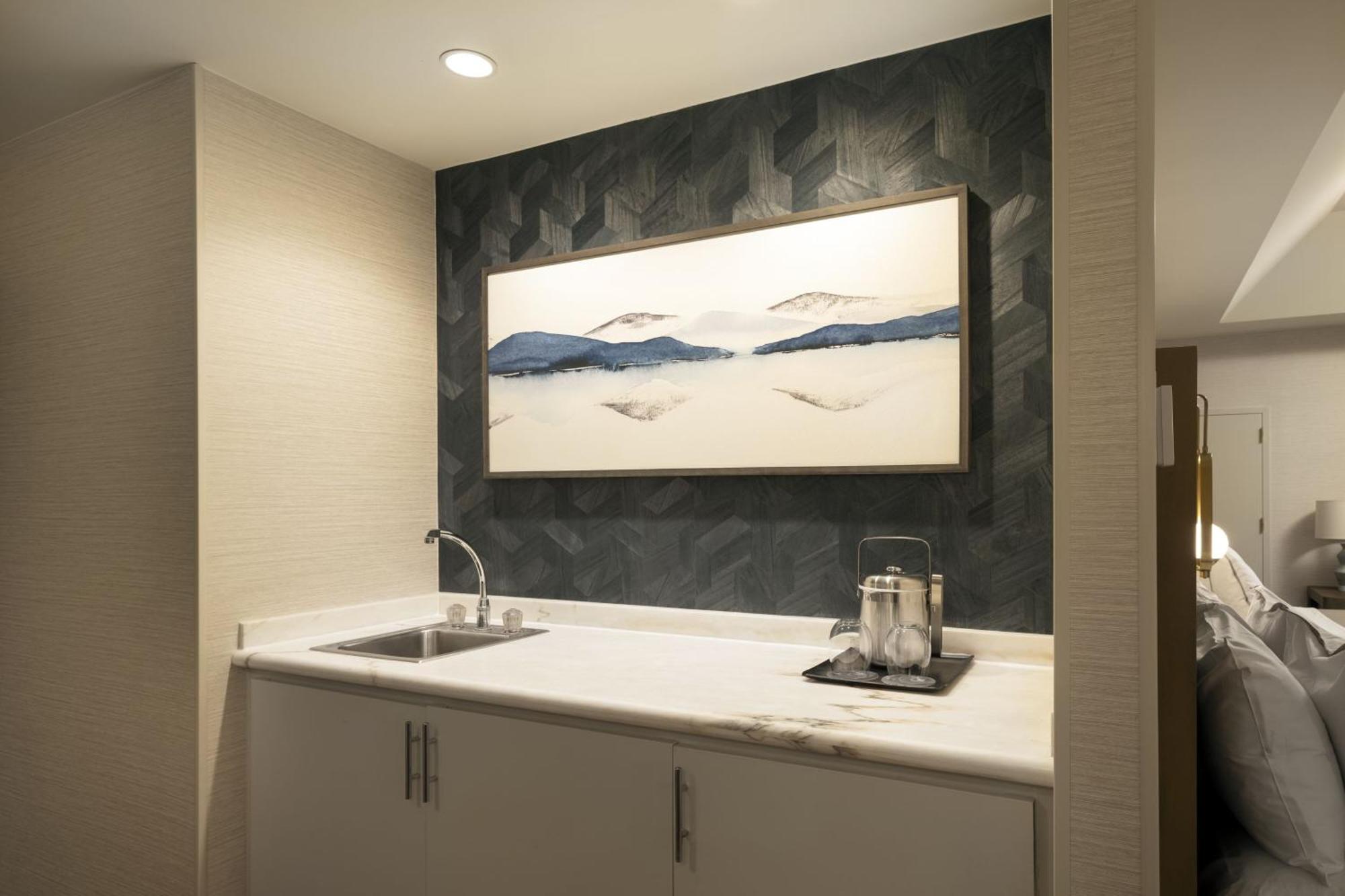 The Westin Downtown Hotel 4*